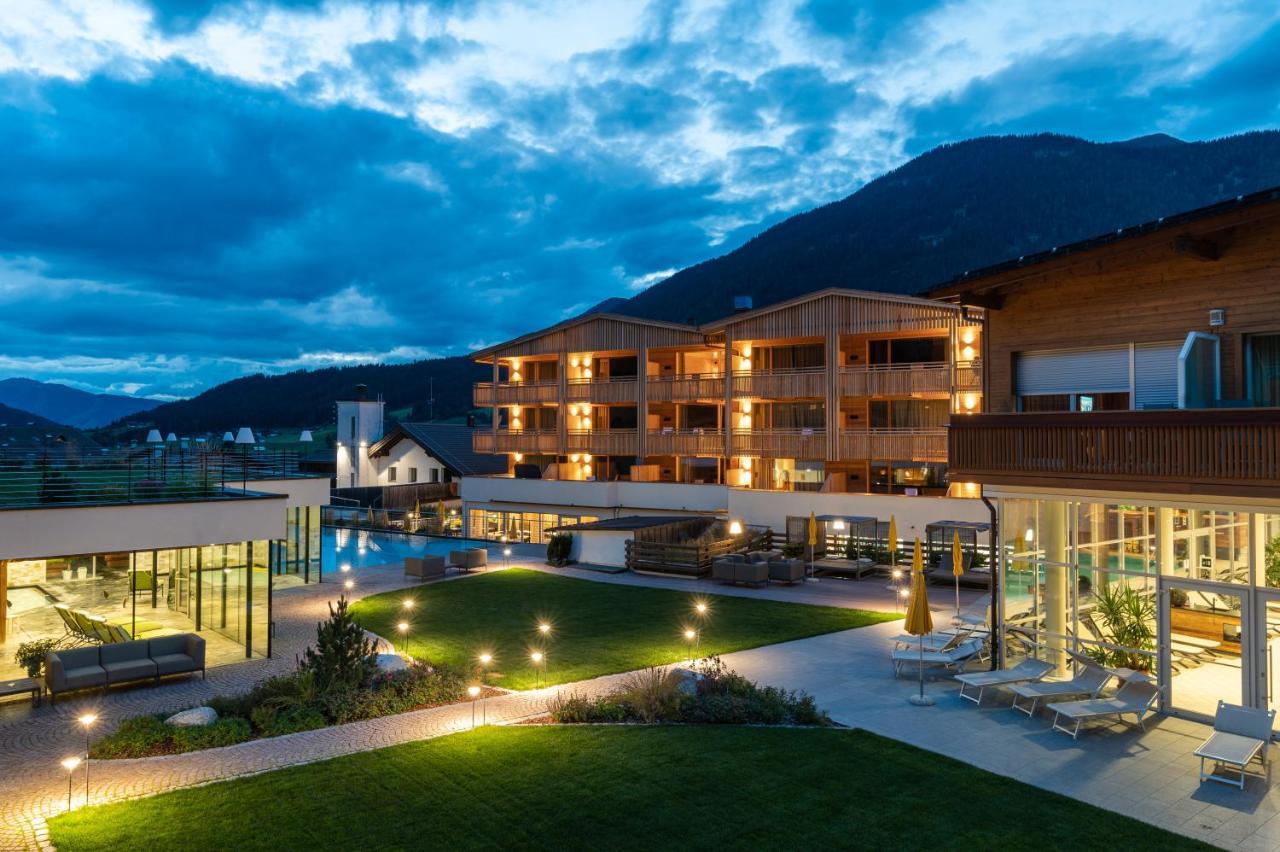 Alpine Nature Hotel Stoll Planca di Sopra Luaran gambar
